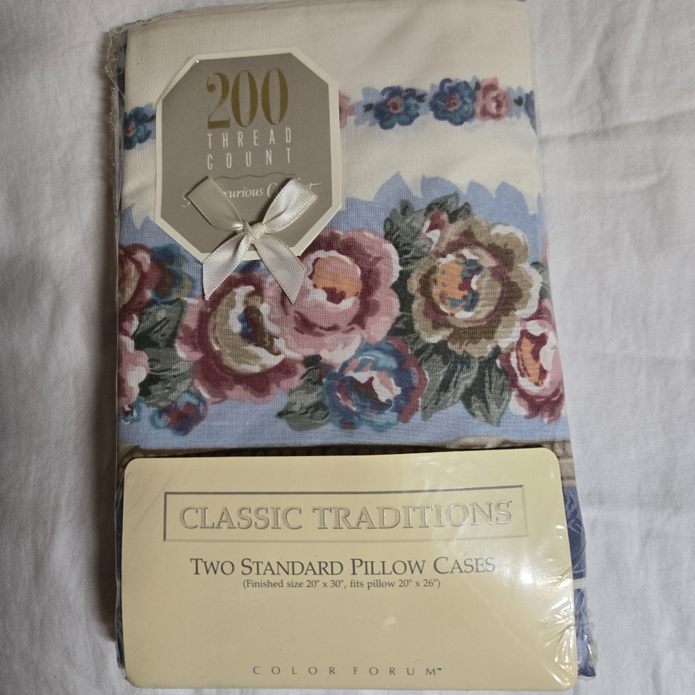 Classic Traditions 200 thread count standard pillow cases in a floral pattern